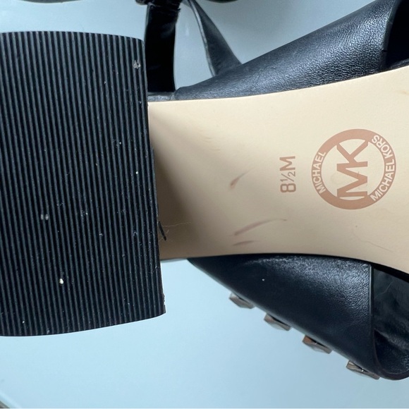 Michael Kors studded platform sandals size 8.5 - Picture 3 of 4